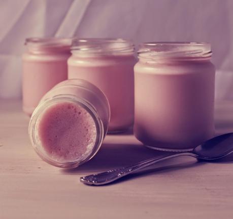 YOGUR DE FRESA YOGUR DE FRESA