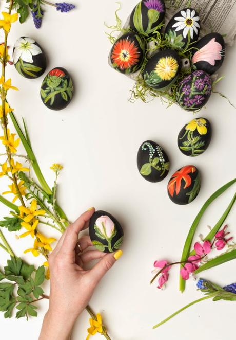 DIY: Huevos de Pascua con dibujos de botánica