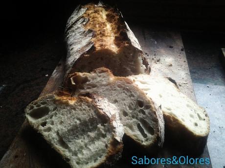 PAN ARTESANO DE TRIGO PAIS...CON FORMA TRADICIONAL PAN ARTESANO DE TRIGO PAIS...CON FORMA TRADICIONAL