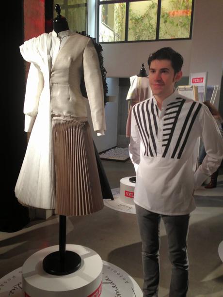 Antonio Posadas con su creación para Velux Antonio Posadas con su creación para Velux