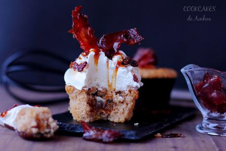 CUPCAKES DE MANZANA, CARAMELO, WHISKY Y BACON CUPCAKES DE MANZANA, CARAMELO, WHISKY Y BACON