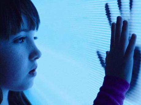 Nuevo afiche del reboot de Poltergeist. Estreno en cines, 24 de Julio de 2015