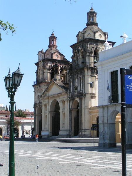 Semana Santa en la Córdoba de las Campanas.