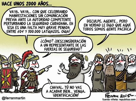 El colorido y lo negro de la Semana Santa.