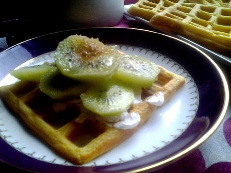 MIS PRIMEROS GOFRES o WAFFLES...... RECETA AMERICANA MIS PRIMEROS GOFRES o WAFFLES...... RECETA AMERICANA