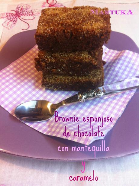 Brownie Esponjoso De Chocolate Y Mantequilla Con Caramelo Brownie Esponjoso De Chocolate Y Mantequilla Con Caramelo