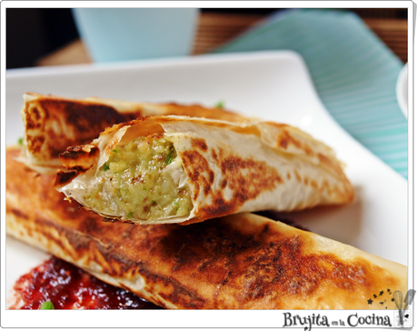 Paquetitos de Camembert con salsa de arándanos Paquetitos de Camembert con salsa de arándanos