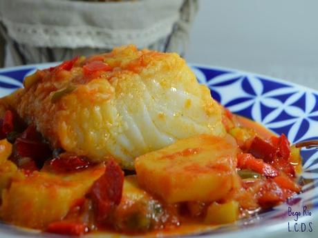 Bacalao al horno con verduras y patatas Bacalao al horno con verduras y patatas