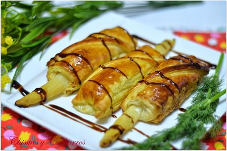 Espárragos envueltos en Hojaldre Espárragos envueltos en Hojaldre