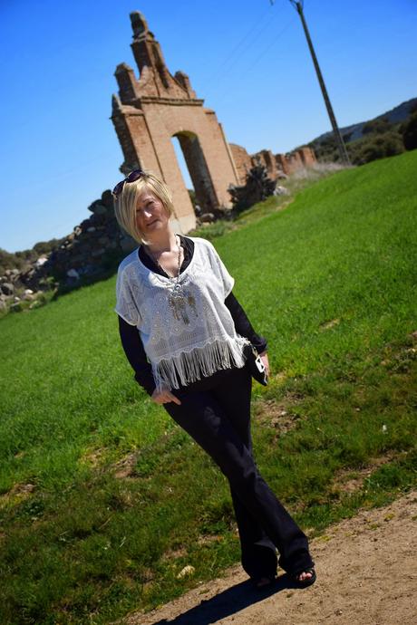 fringed crop top oversize flared pants black and white seventies fringed crop top oversize flared pants black and white seventies