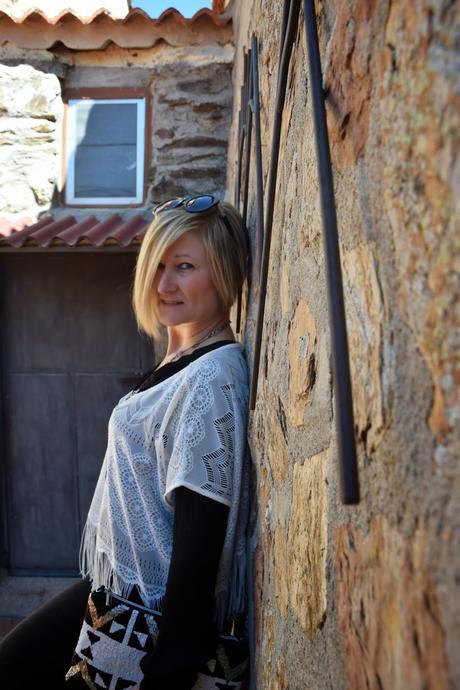 fringed crop top oversize flared pants black and white seventies fringed crop top oversize flared pants black and white seventies
