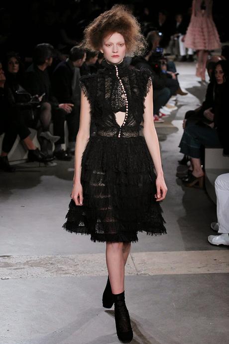 Alexander McQueen Paris Fashion Week Otoño invierno 2015-2016 Alexander McQueen Paris Fashion Week Otoño invierno 2015-2016