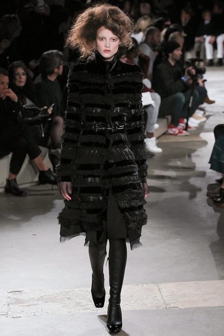 Alexander McQueen Paris Fashion Week Otoño invierno 2015-2016 Alexander McQueen Paris Fashion Week Otoño invierno 2015-2016