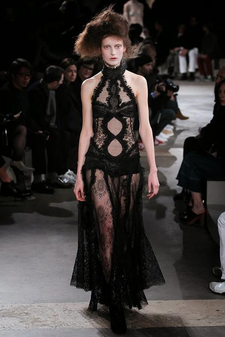 Alexander McQueen Paris Fashion Week Otoño invierno 2015-2016 Alexander McQueen Paris Fashion Week Otoño invierno 2015-2016
