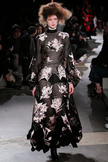 Alexander McQueen Paris Fashion Week Otoño invierno 2015-2016 Alexander McQueen Paris Fashion Week Otoño invierno 2015-2016