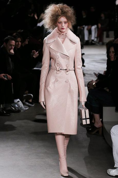Alexander McQueen Paris Fashion Week Otoño invierno 2015-2016 Alexander McQueen Paris Fashion Week Otoño invierno 2015-2016