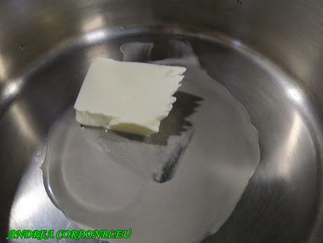 CANELONES DE POLLO Y VERDURA. PASTA FRESCA, BECHAMEL. CANELONES DE POLLO Y VERDURA. PASTA FRESCA, BECHAMEL.