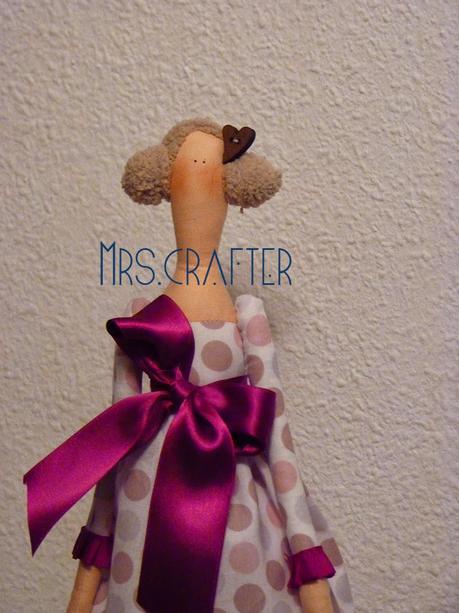 HOY, MUÑECAS HOY, MUÑECAS