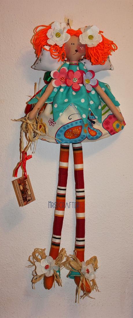 HOY, MUÑECAS HOY, MUÑECAS