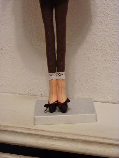 HOY, MUÑECAS HOY, MUÑECAS