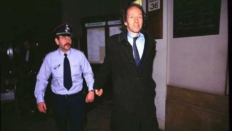 LA ELITE Y LA PEDOFILIA I :EL CASO DUTROUX LA ELITE Y LA PEDOFILIA I :EL CASO DUTROUX