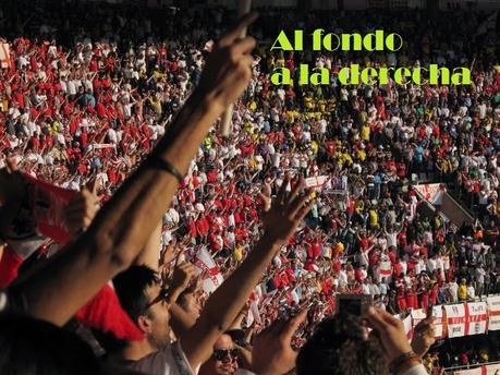 AL FONDO A LA DERECHA AL FONDO A LA DERECHA