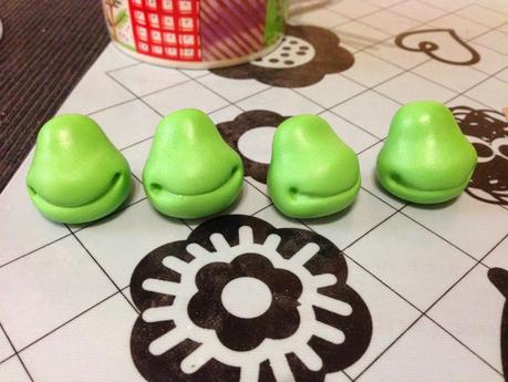 Tarta tortugas ninja de chocolate blanco, fresa y mora Tarta tortugas ninja de chocolate blanco, fresa y mora