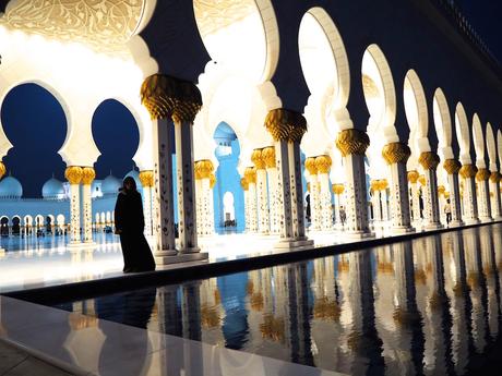 Grand Mosque, Abu Dhabi OLYMPUS DIGITAL CAMERA