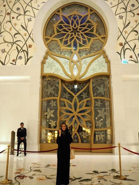 Grand Mosque, Abu Dhabi OLYMPUS DIGITAL CAMERA