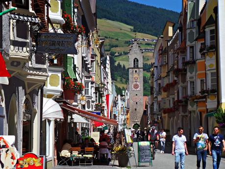 Vipiteno, Chiusa, Bressanone y Brunico, una ruta por las ciudades de Tirol del Sur.