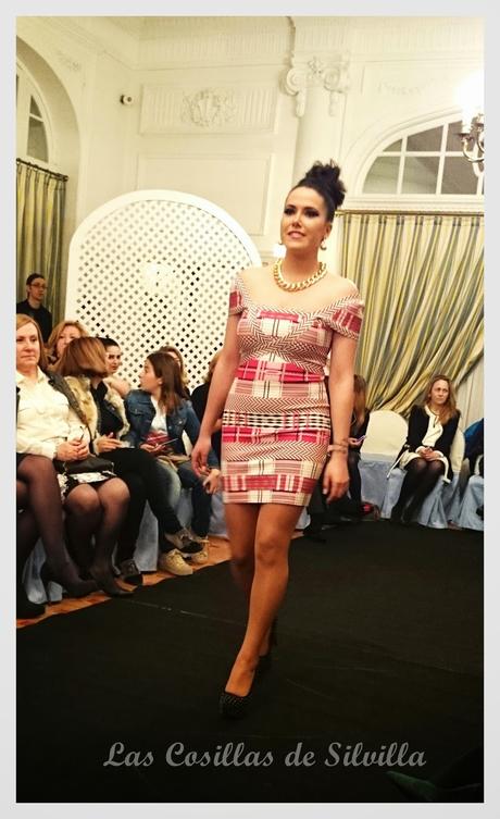 Teria Yabar, Desfile en el Hotel Real de Santander