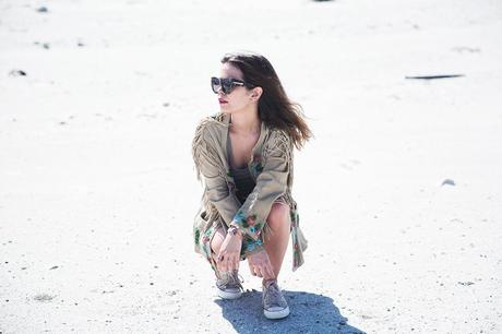 COACHELLA DAY 1 Coachella_Music_Festival-Fringed_Jacket-Polo_Ralph_Lauren-Vintage_Levis-Outfit-Festival_Look-Street_Style-24