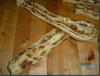 trenza de higos secos y nueces13 copia trenza de higos secos y nueces13 copia