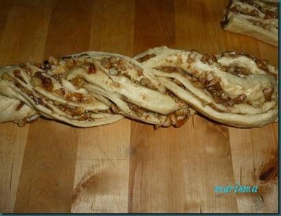 trenza de higos secos y nueces14 copia trenza de higos secos y nueces14 copia