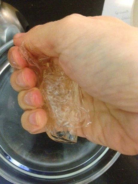 MOUSSE DE BRANDADA DE BACALAO MARIDADA MERMELADA DE PIMIENTOS ASADOS MOUSSE DE BRANDADA DE BACALAO MARIDADA MERMELADA DE PIMIENTOS ASADOS