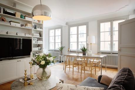 Un apartamento totalmente blanco Un apartamento totalmente blanco