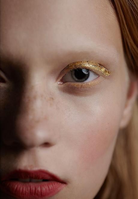 Saca la princesa que llevas dentro con estas ideas de maquillaje con purpurina Saca la princesa que llevas dentro con estas ideas de maquillaje con purpurina