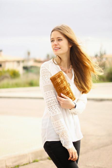 Not complicated Not complicated