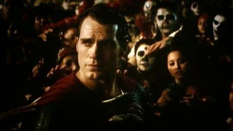 Trailer Low-Res De Batman V Superman: Dawn Of Justice Trailer Low-Res De Batman V Superman: Dawn Of Justice