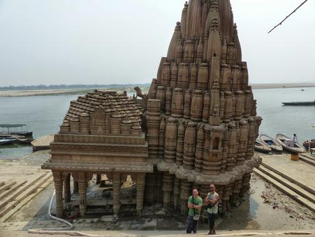 Por los ghats de Varanasi