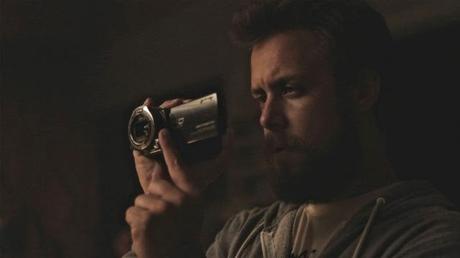 Terror en el bosque (Exists) Terror en el bosque (Exists)