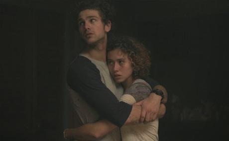 Terror en el bosque (Exists) Terror en el bosque (Exists)