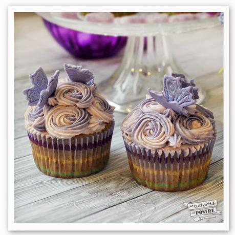 CUPCAKES DE VIOLETAS / VIOLET CUPCAKES CUPCAKES DE VIOLETAS / VIOLET CUPCAKES