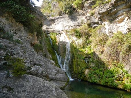 Ruta por el valle del río Glorieta cerca de Alcover (Tarragona)