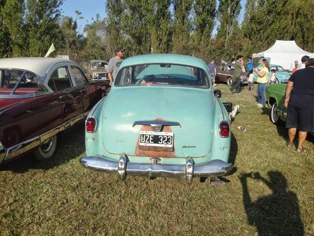 Kaiser Bergantín con 6 cilindros Kaiser Bergantín con 6 cilindros