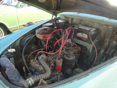 Kaiser Bergantín con 6 cilindros Kaiser Bergantín con 6 cilindros