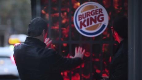 La ‘marquesina parrilla’ de Burger King que desprendía calor y olor a Whopper