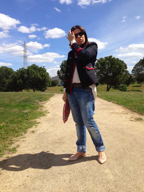 ANY SUNDAY.- ANY SUNDAY.-