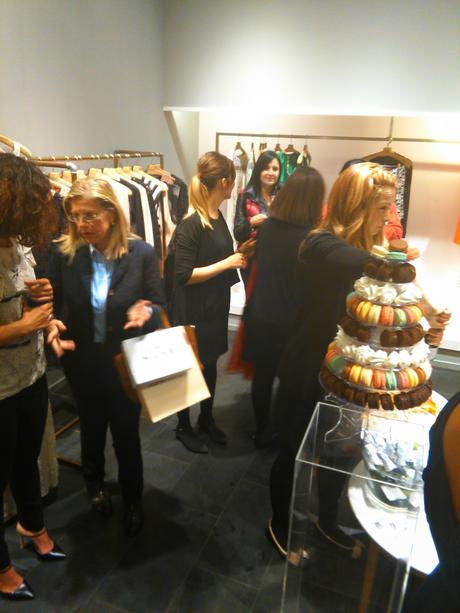 BLOGSSIPGIRL HA ESTADO ALLI: PRESENTACIÓN DE LA COLECCIÓN PV 2015 DE HOSS INTROPIA BLOGSSIPGIRL HA ESTADO ALLI: PRESENTACIÓN DE LA COLECCIÓN PV 2015 DE HOSS INTROPIA