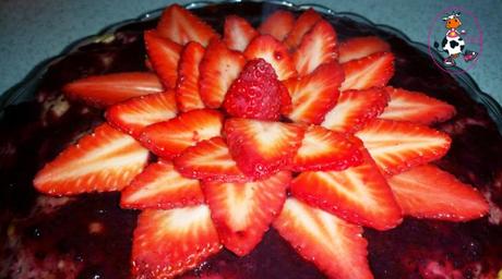 TARTA DE MANZANA Y FRESAS TARTA DE MANZANA Y FRESAS